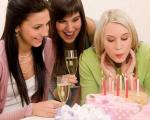 Sprisahania k narodeninám: na splnenie túžob, bohatstva, šťastia a lásky